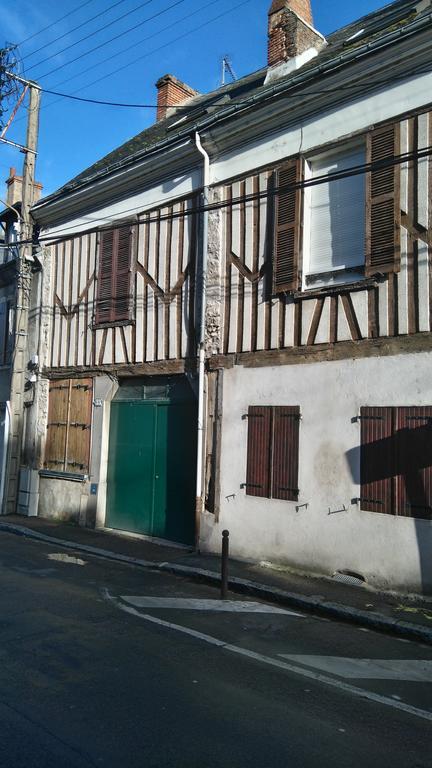 Apartamento Le Nid Bord De La Loire Orléans Exterior foto