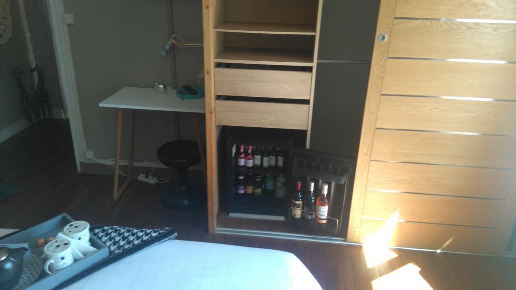 Apartamento Le Nid Bord De La Loire Orléans Exterior foto