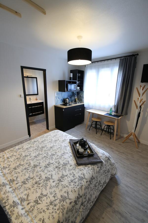 Apartamento Le Nid Bord De La Loire Orléans Exterior foto