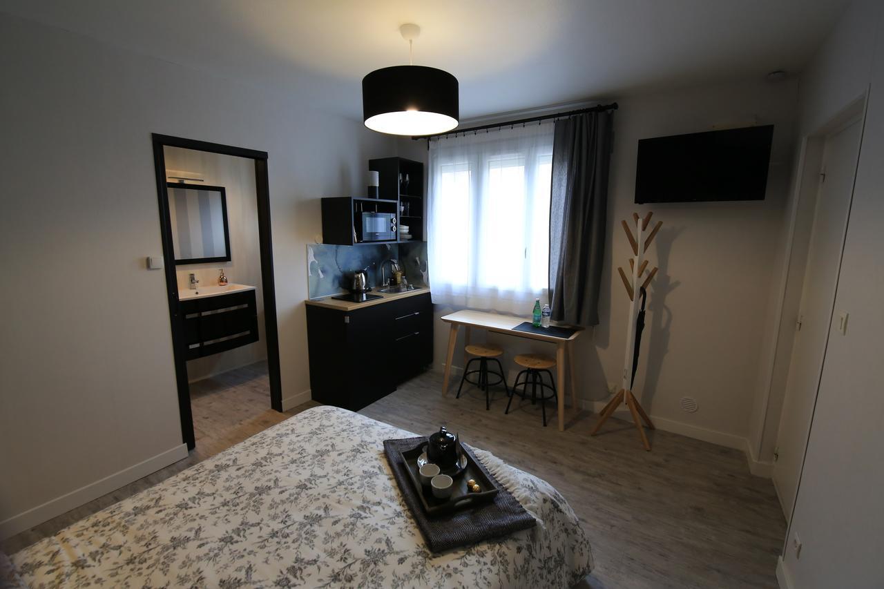 Apartamento Le Nid Bord De La Loire Orléans Exterior foto
